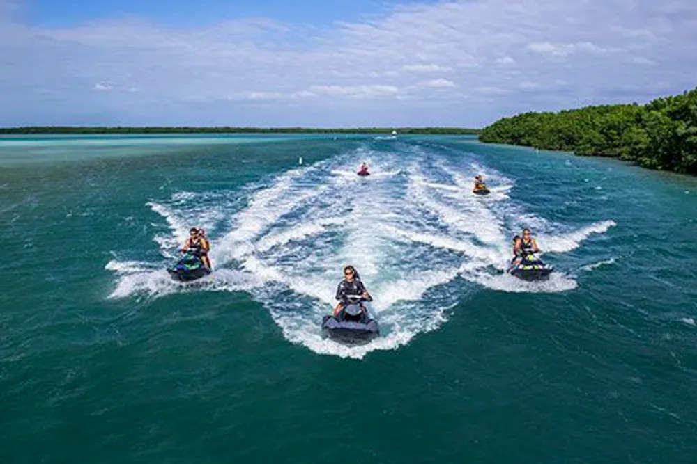Jet ski, randonnée baie d'agay au départ du Port de Saint-Aygulf